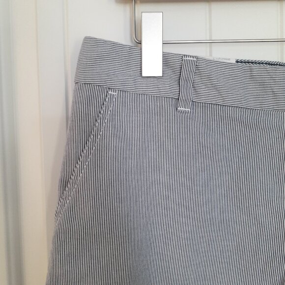 NWT Tommy Hilfiger Blue & White Striped Cotton Shorts 5" Inseam Size 12 - Picture 4 of 12